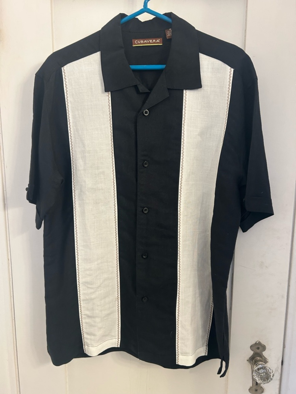 Cubavera Black and White Short Sleeve Button-Down Guayabera